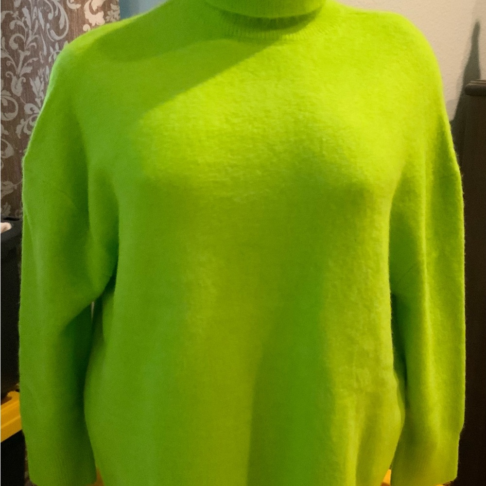 Zara Bright Lime Green Turtleneck Sweater